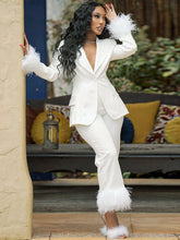 Zweiteiliger Federblazer und lange Hose