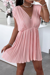 Kleider mit einfarbigem V-Ausschnitt und Kuchenrock