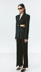 JACKE MIT VERDREHTEN CUT-OUTS - SCHWARZ