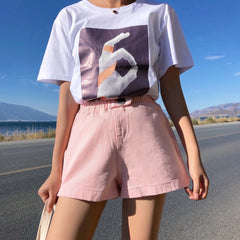 Jeans-Kollektion mit Shorts mit hoher elastischer Taille und weitem Bein