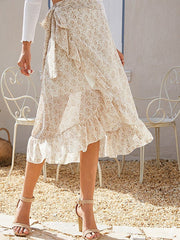 High Low Rock mit kleinem Blumenmuster und seitlicher Schnürung