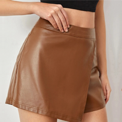 Wickel-Skort Tyra aus Kunstleder - Kamel