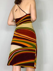 Gestreiftes Minikleid mit Schlitz und überkreuztem Rücken