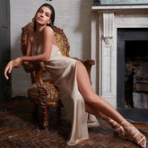 Rückenfreies Satinkleid „Irina“ mit Spaghettiträgern