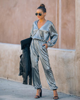 That's A Wrap Plissee-Jumpsuit mit Taschen - Silber