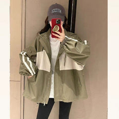 Übergroßes Kapuzensweatshirt mit Reißverschluss und blauen Seitenstreifen