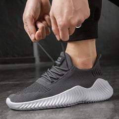 Men's Extra Large Size And Lightweight Breathable Sneakers