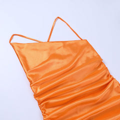 Steady Love – Strukturiertes Satin-Unterkleid – Mango