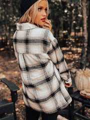 Falling For Cozy Vibes – Karierte Sherpa-Jacke