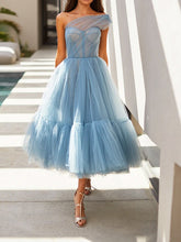 Slim sleeveless evening dress