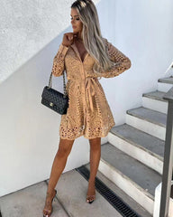 Solide Frenulum Rückenfreies V-Ausschnitt Spitzenkleid Kleider