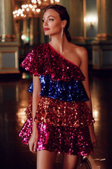 Minikleid mit glitzernden Pailletten und One-Shoulder-Träger