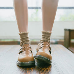 Retro-Schuhe mit Doppelschnalle