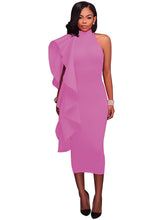 Ärmelloses Midikleid mit Stehkragen und Rüschen