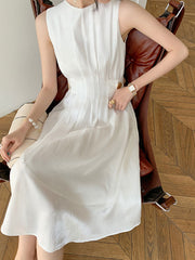 Midikleid aus Satin mit Knöpfen