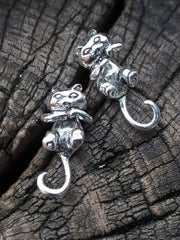 Cat Pattern Vintage Silver Earrings
