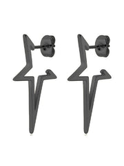 Unregelmäßige, klobige Ohrringe mit Sternanhänger