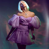 Asymmetrisches, ausgestelltes Minikleid mit herzförmigem Ausschnitt und Puffärmeln - Pink