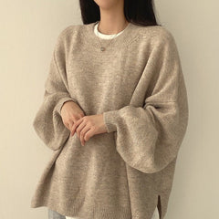 Übergroßer Pullover mit geteiltem Saum