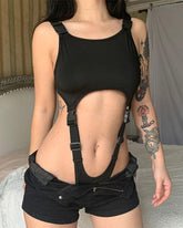 Body mit seitlicher Schnalle