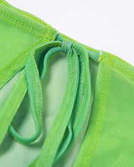 Oinoie – Minikleid aus Netzstoff mit Cut-outs