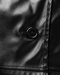 Kurze Jacke „Baddie Statement“ aus Kunstleder