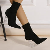 Stiefel mit dickem Absatz und Kristallen