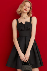 Seidiges Satin-Strapsträger-Plissee-Fit & Flare-Party-Minikleid - Schwarz