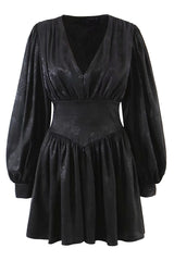 Swingy Floral Jacquard Fit & Flare Langarm-Minikleid - Schwarz