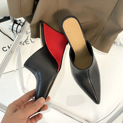 Calista Pantoletten mit spitzer Zehenpartie und Keilabsatz