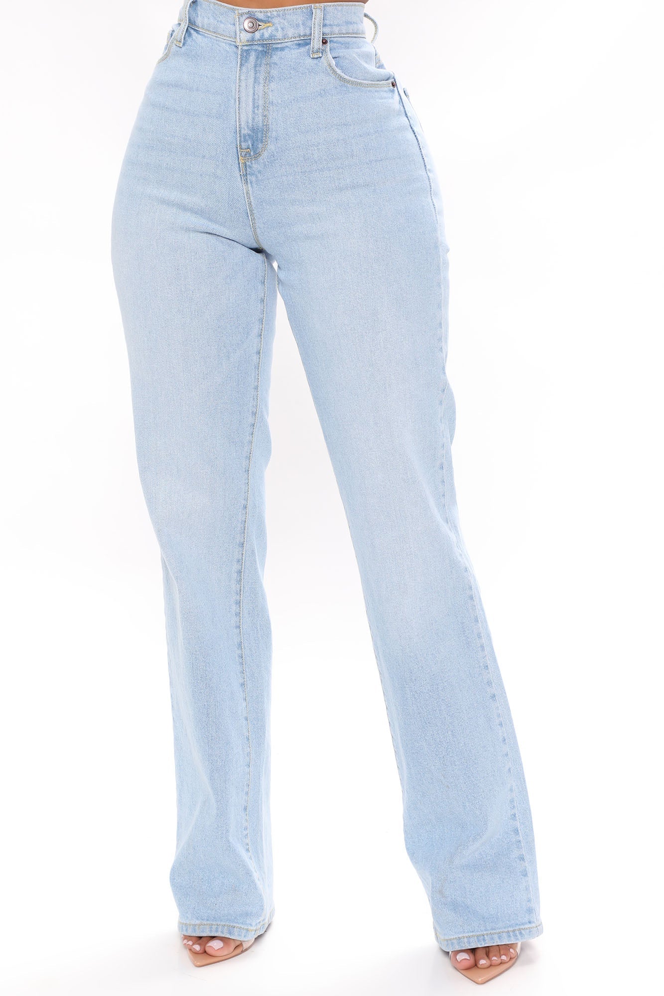 Can't You Relax Straight Leg Jeans - Light Blue Wash Ins Street