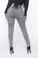 Off The Chain Cargo Jeans - Grey Ins Street