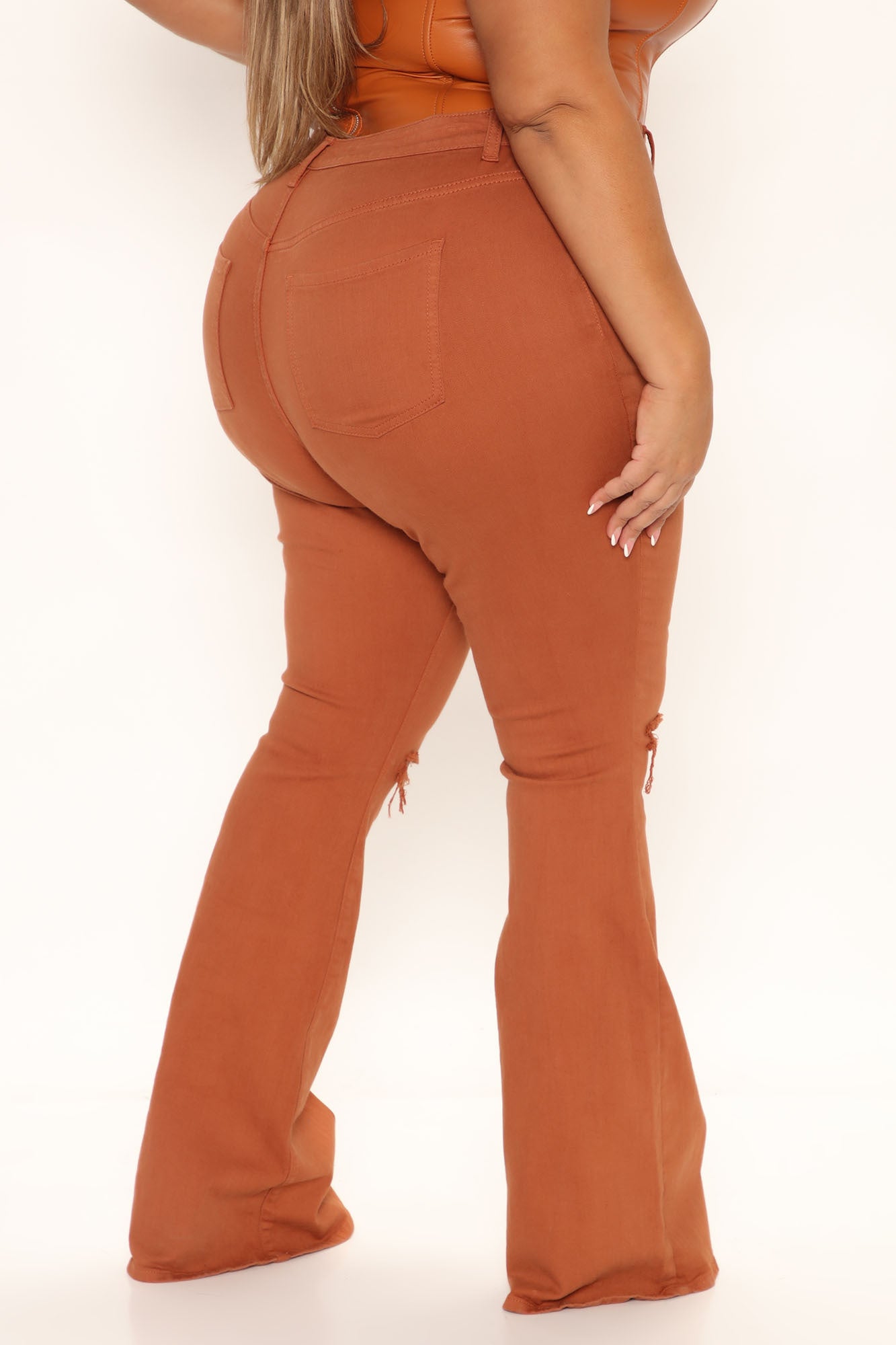Here To Stay Flare Jeans - Cognac Ins Street