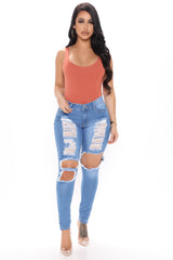 Bold Statement Skinny Jeans - Medium Denim Ins Street