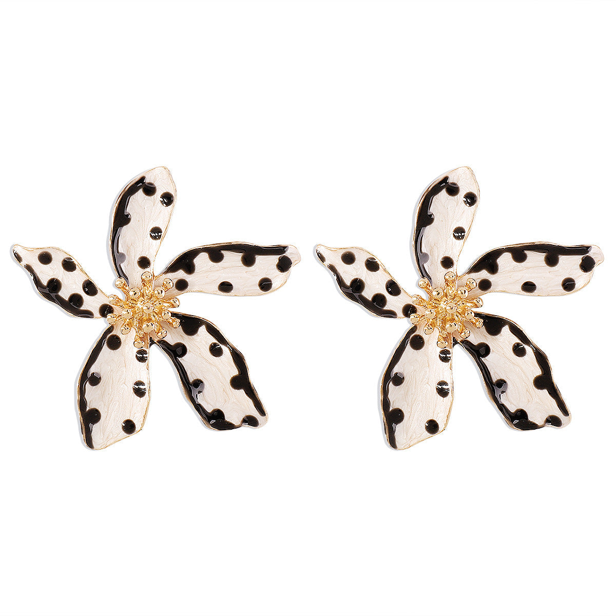 Flower Wave Point Earrings