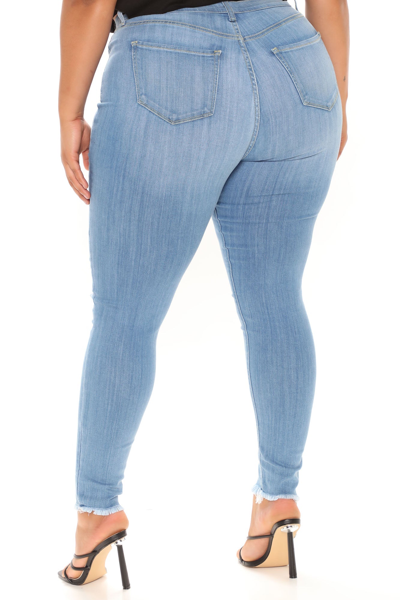 Out Of This World Luxe Stretch Skinny Jeans - Light Blue Wash Ins Street