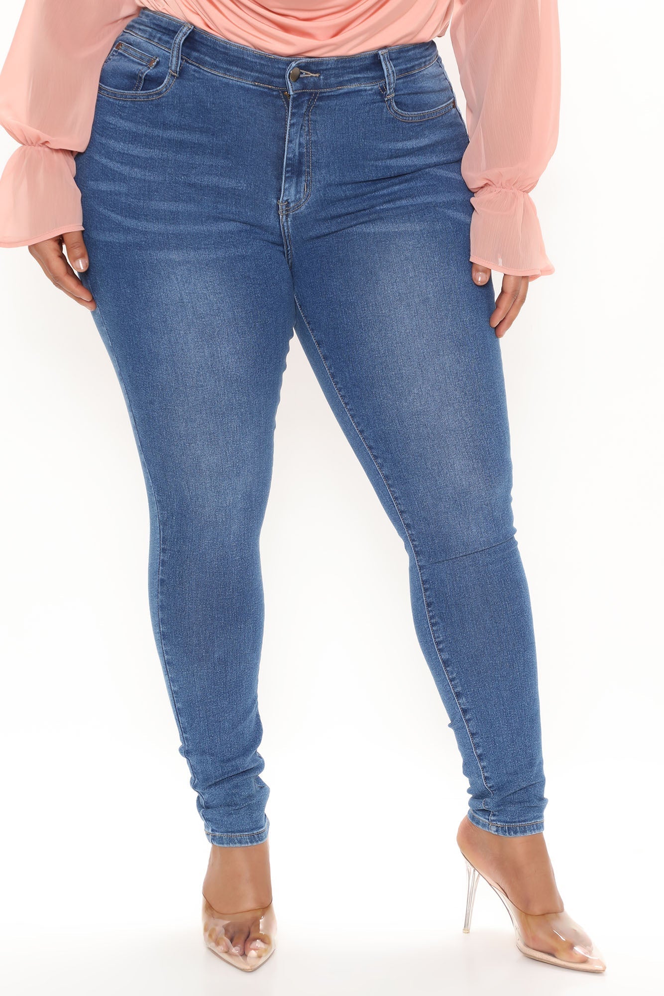 I Just Might Booty Shaping Jeans - Medium Wash Ins Street