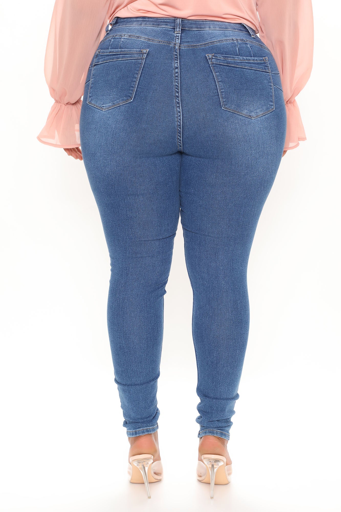 I Just Might Booty Shaping Jeans - Medium Wash Ins Street