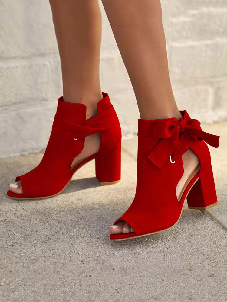 Klobige Sandalen aus Wildleder mit Peeptoe