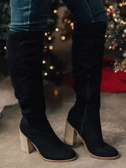 Stiefel aus Wildlederimitat mit klobigem Absatz