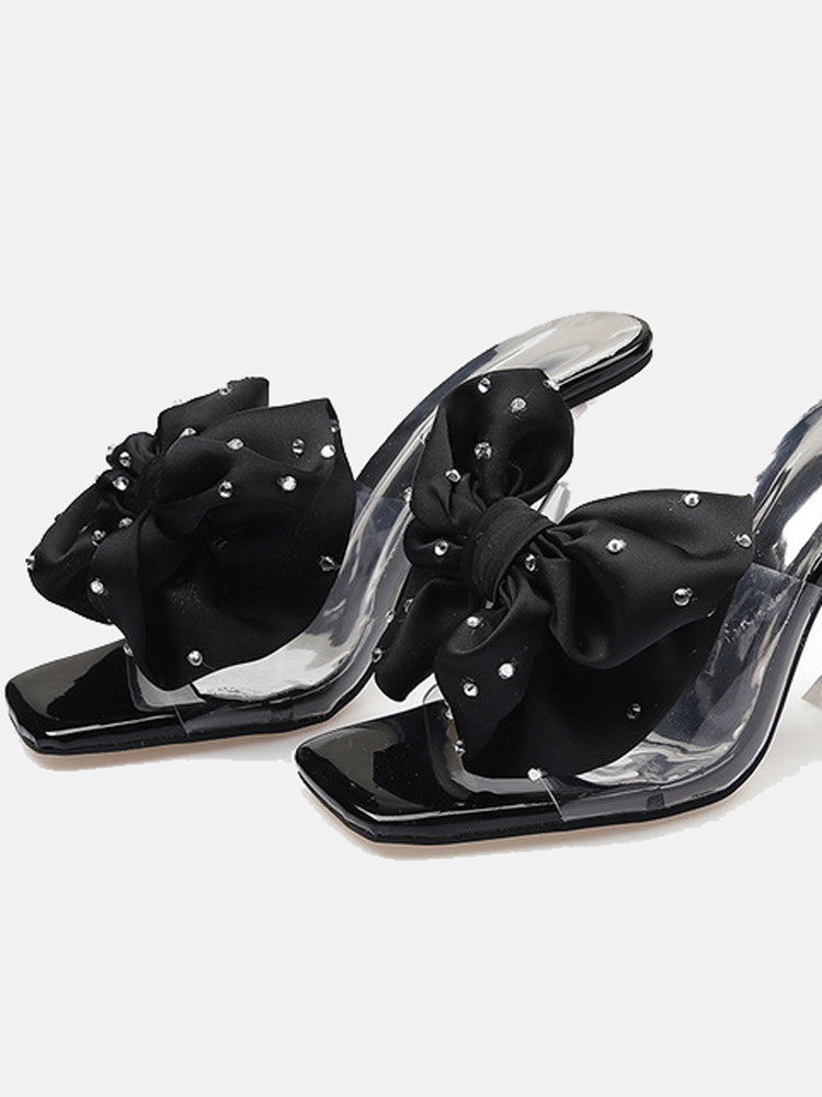 Sandalen aus Seide mit Schleife und Strass-Deko