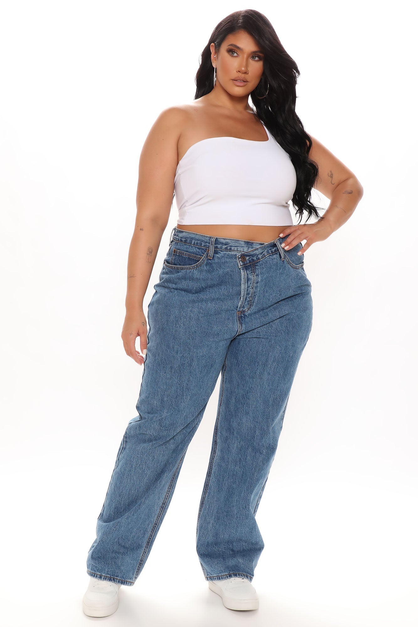 Crossover Straight Leg Jeans - Medium Blue Wash Ins Street