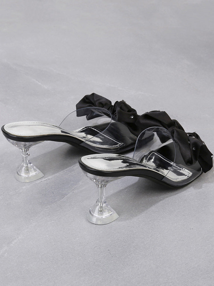 Sandalen aus Seide mit Schleife und Strass-Deko