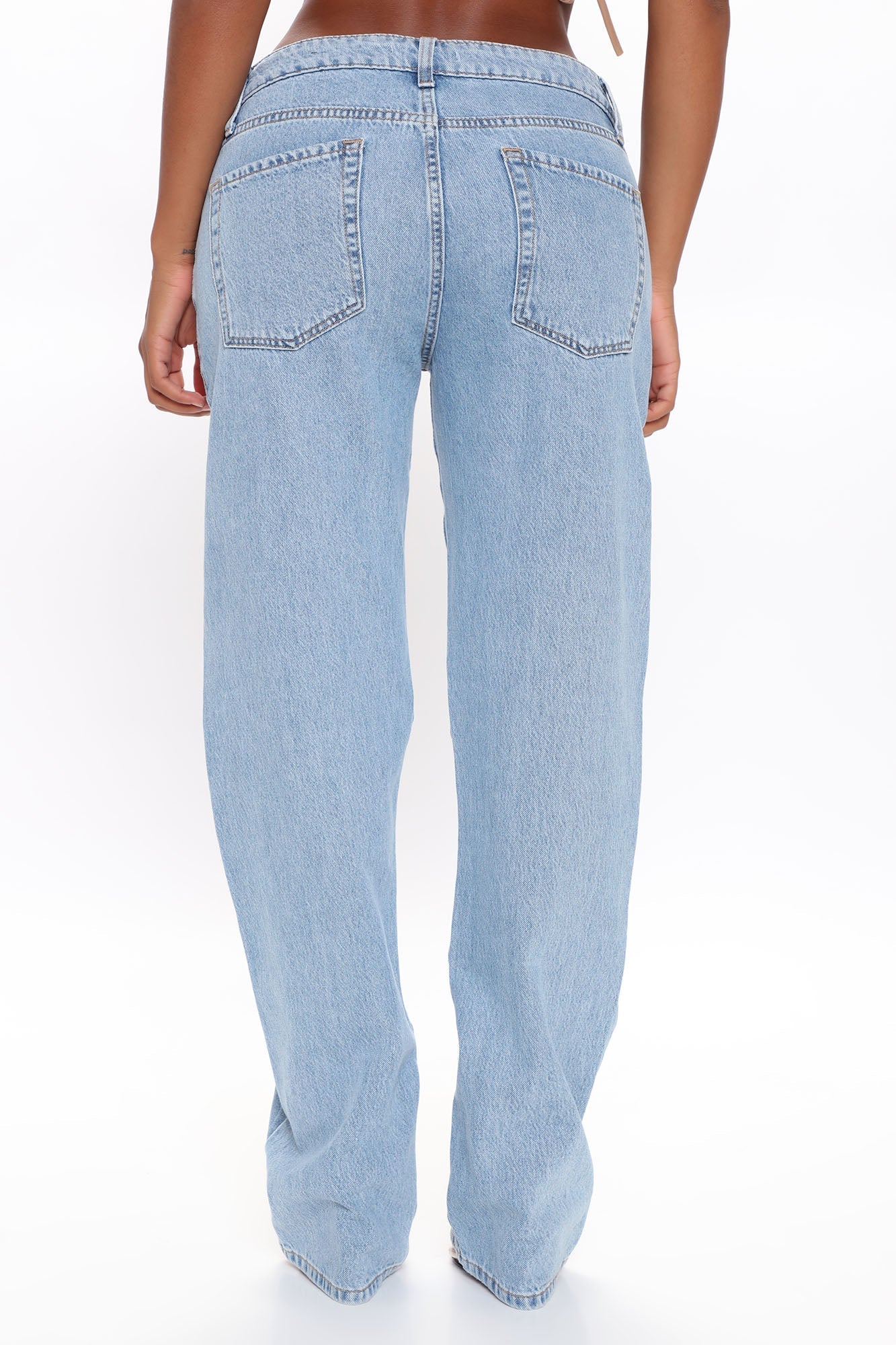 Low Rider Slouch Fit Jeans - Light Blue Wash Ins Street