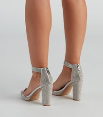 Oh My Shine – Absatzschuhe mit Strasssteinen und Blockabsatz