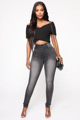 Way Too High Rise Skinny Jeans - Schwarz