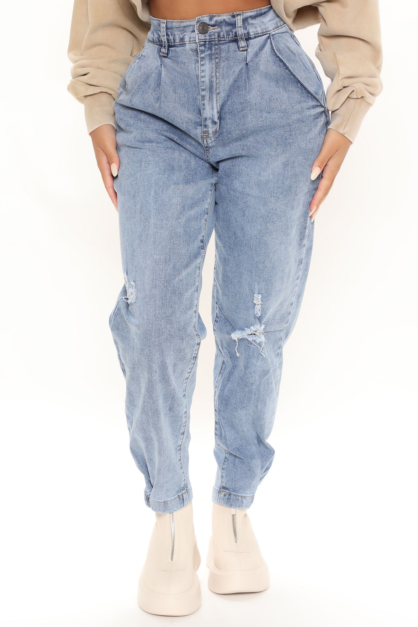 No Gap High Rise Balloon Jeans - Light Wash Ins Street