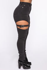 Buckle Up Sis Skinny Jeans - Black Ins Street