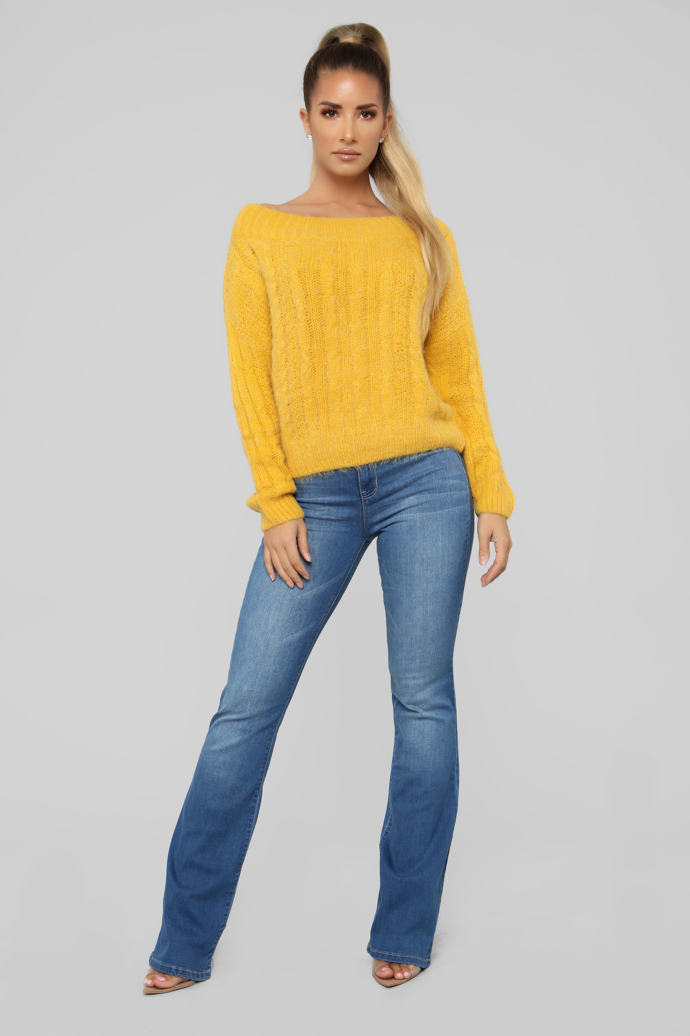 Bring It Down Flare Jeans - Medium Blue Wash Ins Street