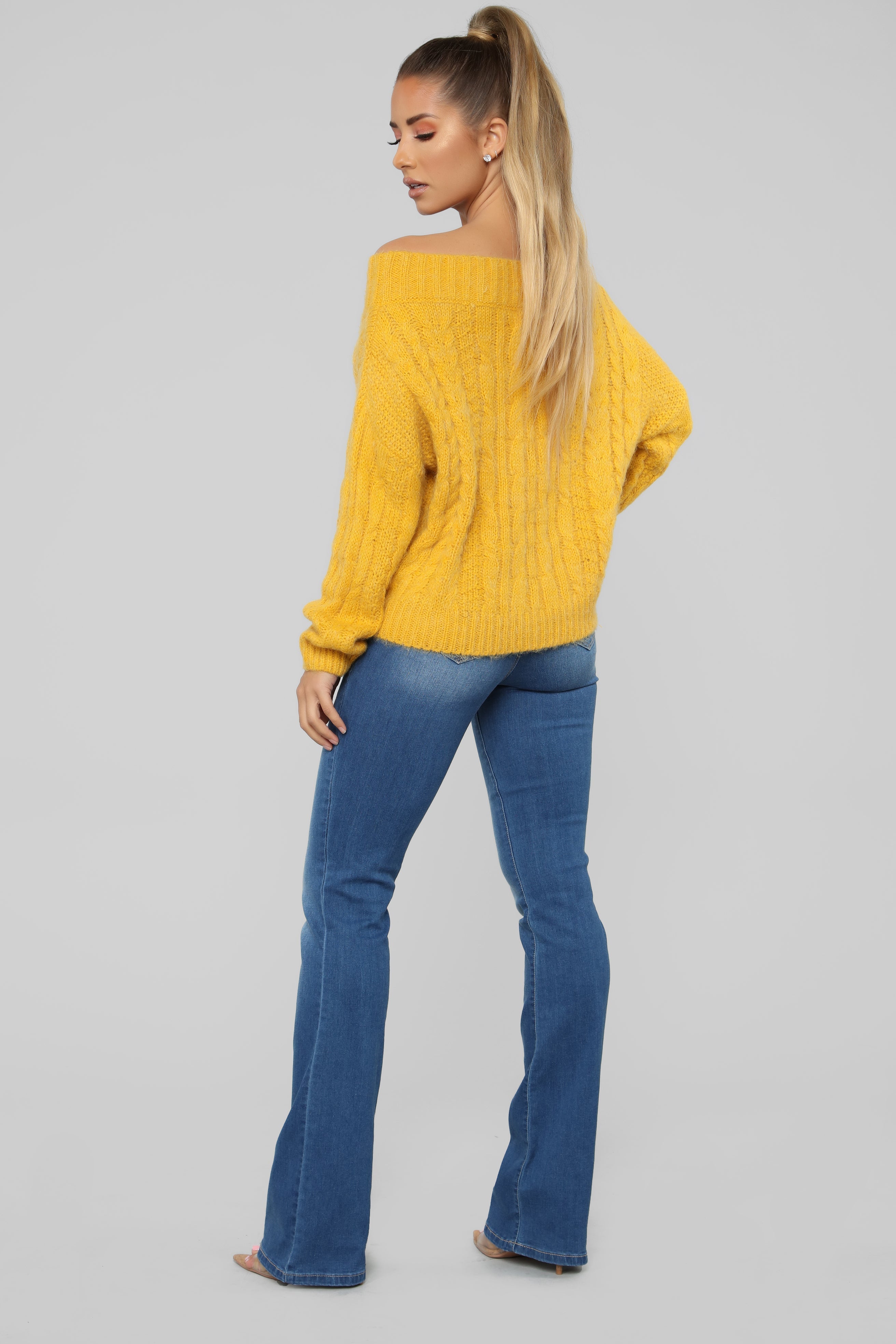 Bring It Down Flare Jeans - Medium Blue Wash Ins Street